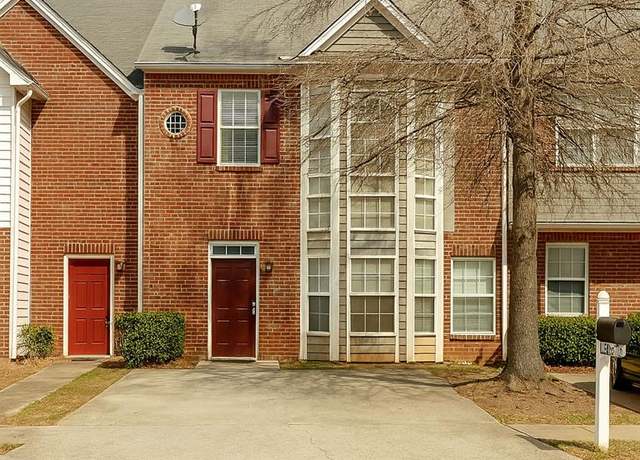 Property at 7112 Brookview Way, Riverdale, GA 30274, 2 beds, 2.5 baths