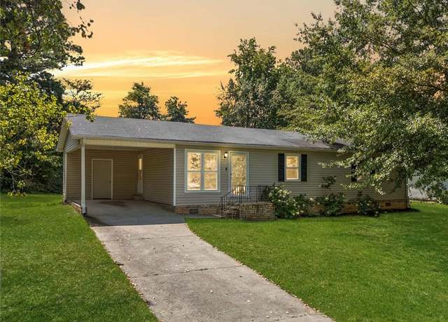 Property at 6070 Pine Mountain Ct NW, Kennesaw, GA 30152, 3 beds, 1.5 baths