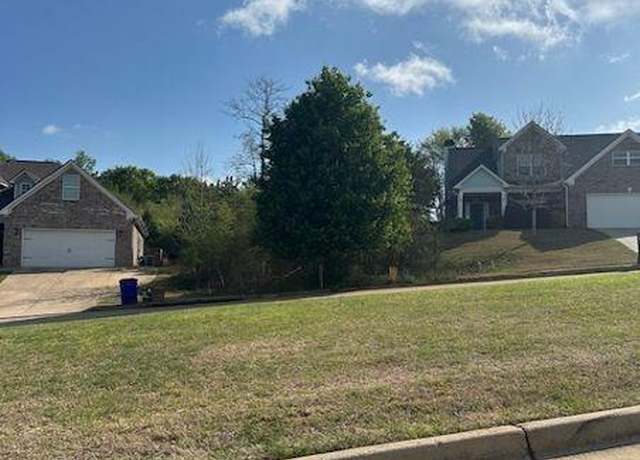 Property at 9208 Golfview Cir, Covington, GA 30014