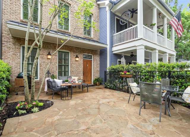Property at 719 Hammond Dr, Woodstock, GA 30188, 2 beds, 2.5 baths