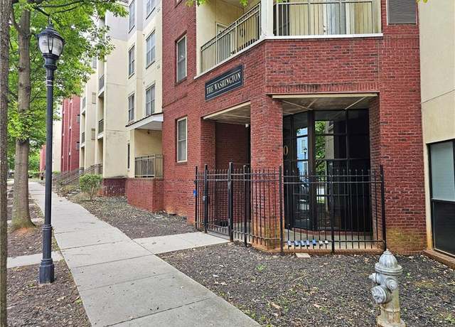Property at 870 Mayson Turner Rd NW #1447, Atlanta, GA 30314, 2 beds, 2 baths