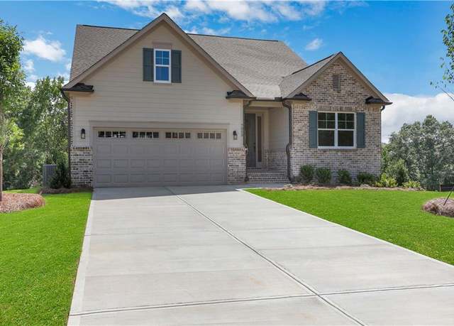 Property at 7053 Manchester Dr, Flowery Branch, GA 30542, 4 beds, 3 baths