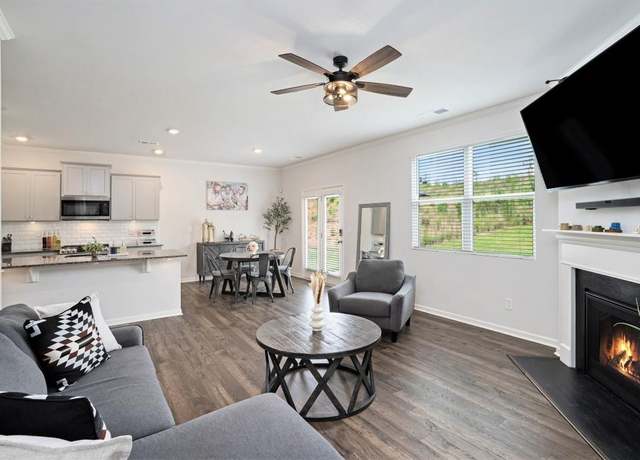 Property at 7814 Messina, Lithia Springs, GA 30122, 5 beds, 3 baths
