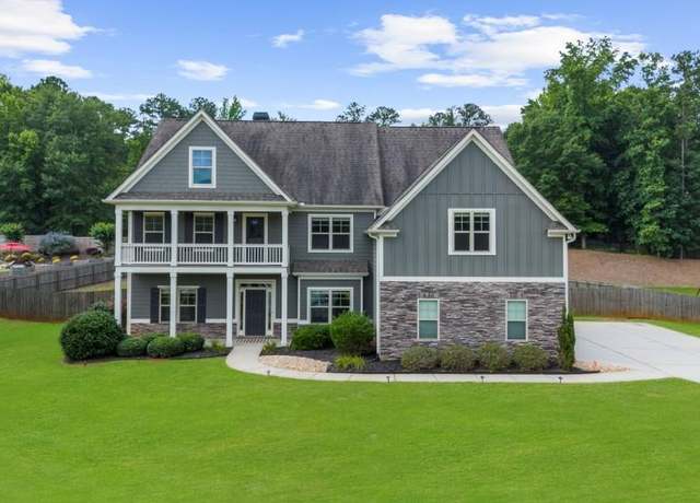 Property at 233 Palomino Dr, Newnan, GA 30265, 5 beds, 4 baths