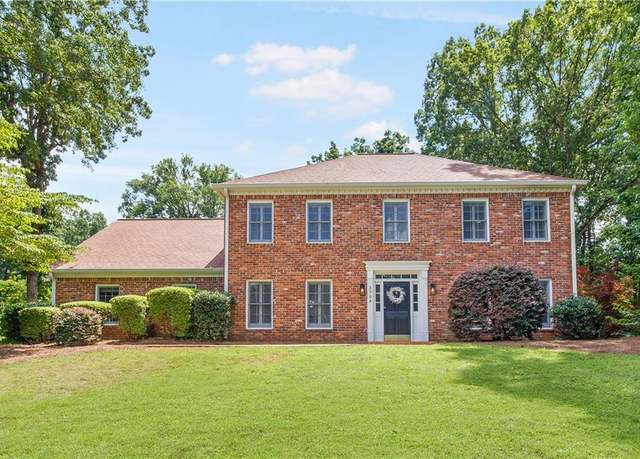 Property at 3794 Brown Owl Ct, Marietta, GA 30062, 4 beds, 2.5 baths