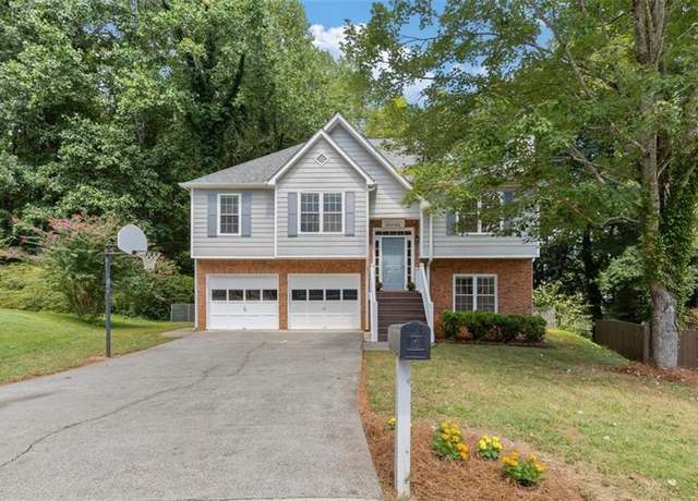 Property at 1634 Barrier Rd, Marietta, GA 30066, 4 beds, 3 baths