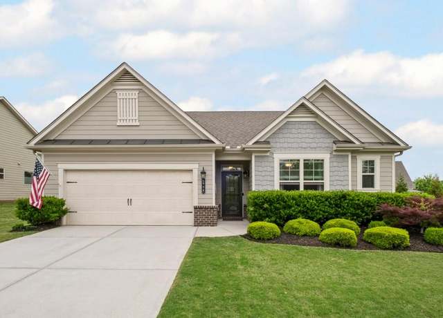 Property at 5775 Stellata Cir, Cumming, GA 30028, 3 beds, 2 baths
