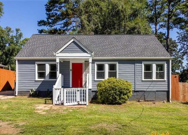 Property at 3584 Glenwood Rd, Decatur, GA 30032, 3 beds, 2 baths