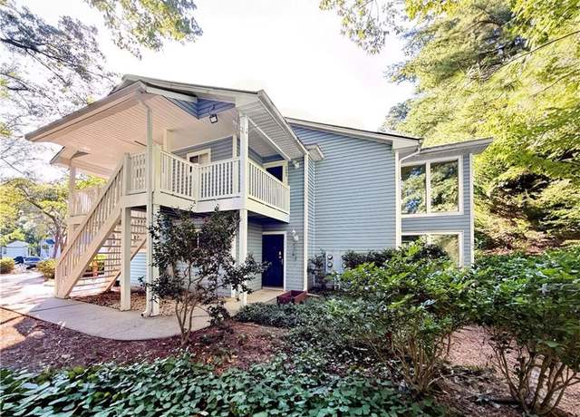 Property at 1641 Raleigh Cir SE, Marietta, GA 30067, 2 beds, 2 baths