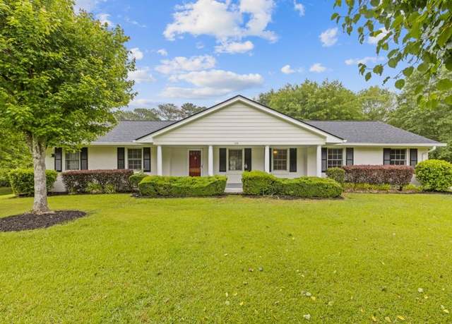 Property at 256 Teresa Ln, Loganville, GA 30052, 3 beds, 2 baths