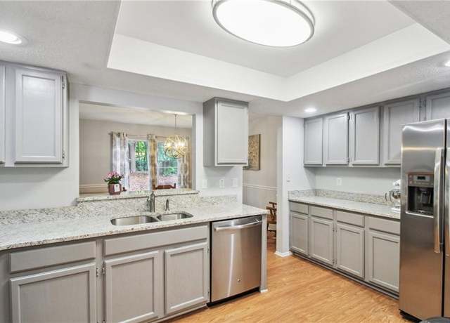 Property at 67 Middleton Ct SE, Smyrna, GA 30080, 2 beds, 2 baths