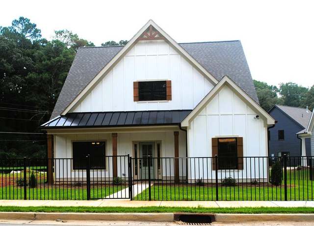 Property at 127 Old Alabama Rd SE, Emerson, GA 30137, 4 beds, 3.5 baths