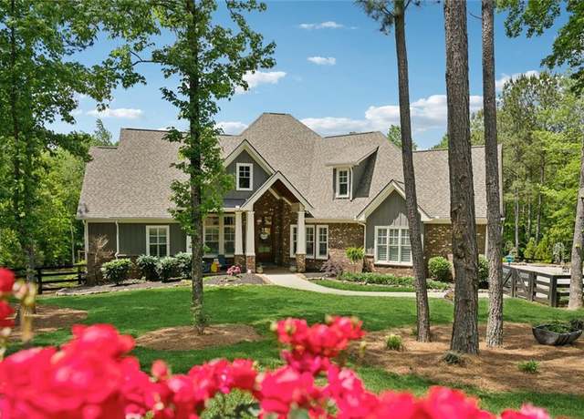 Property at 116 Serenity Lake Dr, Alpharetta, GA 30004, 6 beds, 5 baths