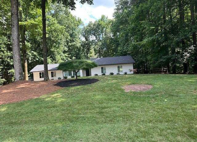 Property at 1360 Bethany Ct, Alpharetta, GA 30004, 3 beds, 2 baths