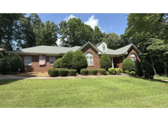 Property at 4963 Weaver Rd, Gainesville, GA 30507, 4 beds, 3 baths