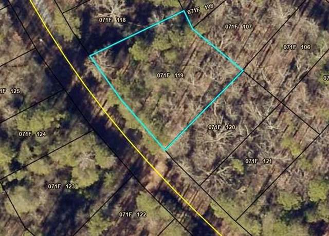Property at 81 Continental Dr, Martin, GA 30557