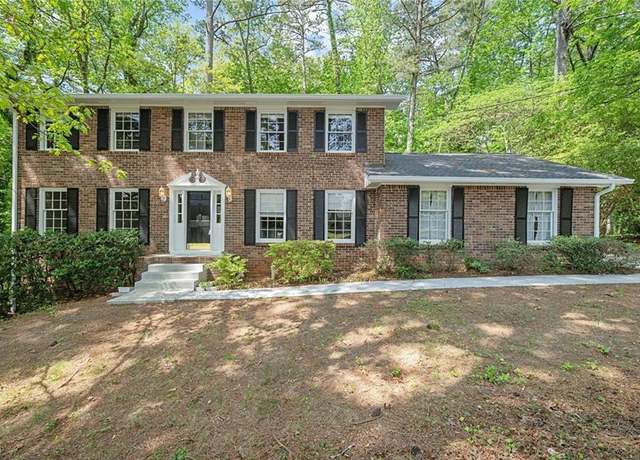 Property at 5145 Davantry Dr, Dunwoody, GA 30338, 4 beds, 2.5 baths