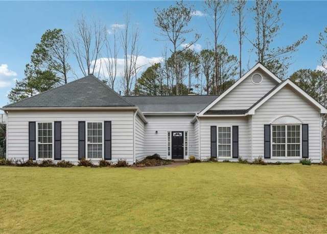 Property at 2006 Hawthorne Way, Woodstock, GA 30189, 3 beds, 2 baths