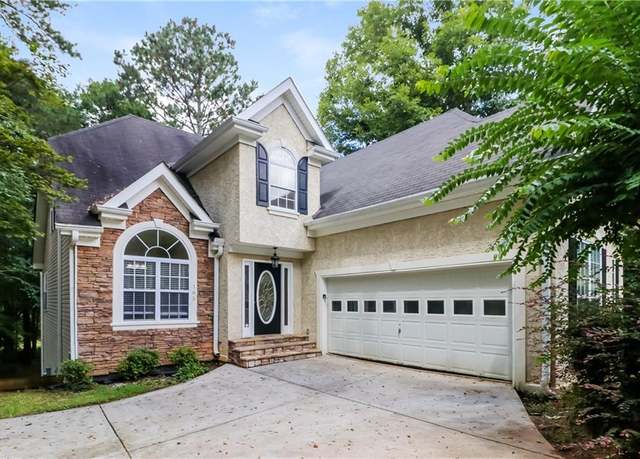 Property at 165 Wildcat Creek Dr, Covington, GA 30016, 4 beds, 2.5 baths