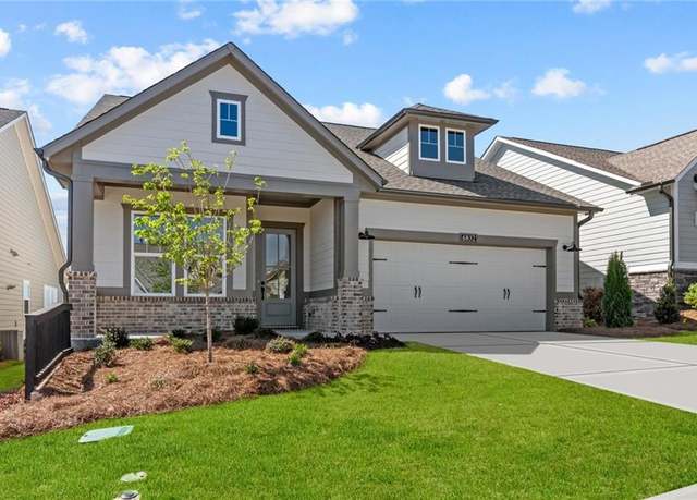 Property at 6832 Bungalow Rd, Flowery Branch, GA 30542, 3 beds, 2 baths