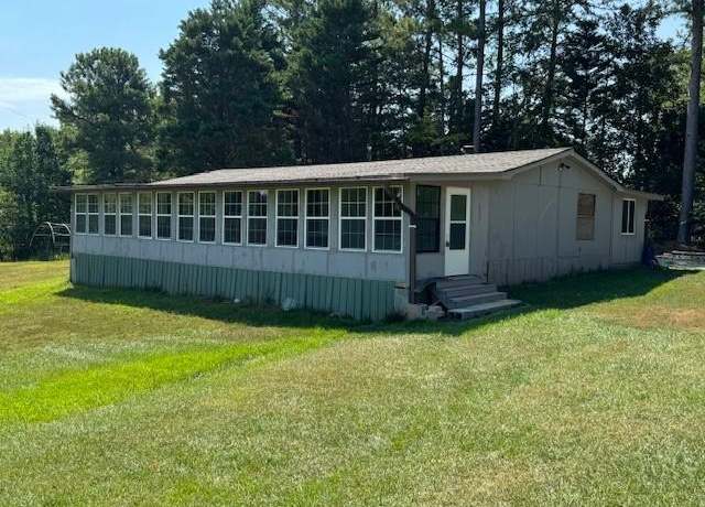 Property at 1320 Franklin Co Boat Ramp Rd, Lavonia, GA 30553, 3 beds, 2 baths