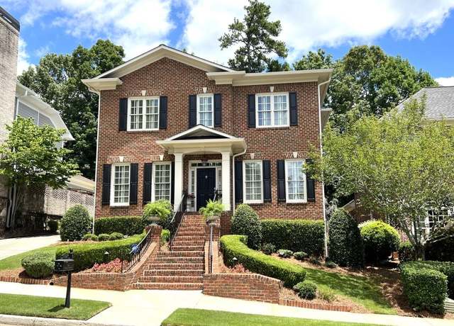 Property at 962 Manor Parc Dr, Decatur, GA 30033, 3 beds, 2.5 baths