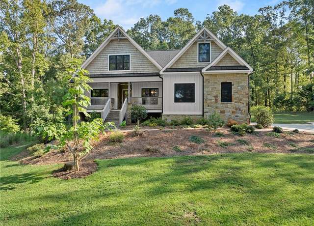 Property at 4949 Weaver Rd, Gainesville, GA 30507, 5 beds, 4 baths