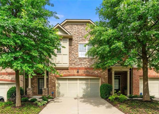 Property at 5534 Parkerton Ln, Sandy Springs, GA 30342, 3 beds, 3.5 baths