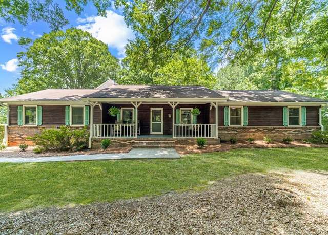 Property at 520 Herring Rd, Grayson, GA 30017, 5 beds, 4 baths