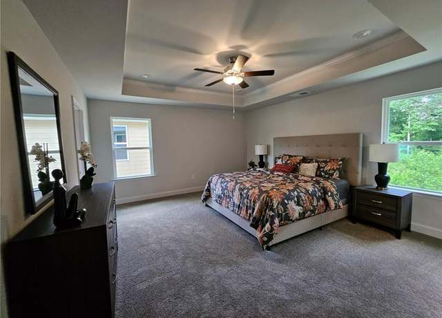 Property at 203 Vineyard Walk, Carrollton, GA 30117, 3 beds, 2.5 baths