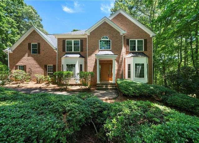 Property at 5960 Camelia Dr, Douglasville, GA 30135, 4 beds, 2.5 baths