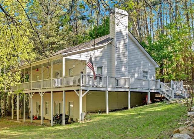 Property at 5778 Henderson Mountain Rd, Jasper, GA 30143, 4 beds, 2 baths