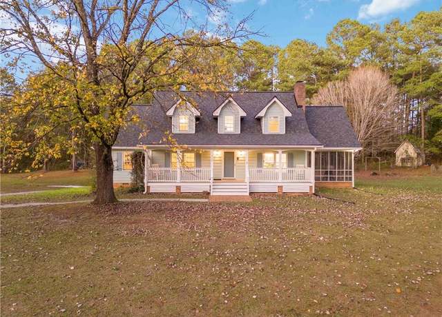 Property at 935 Old Loganville Rd, Loganville, GA 30052, 4 beds, 4 baths