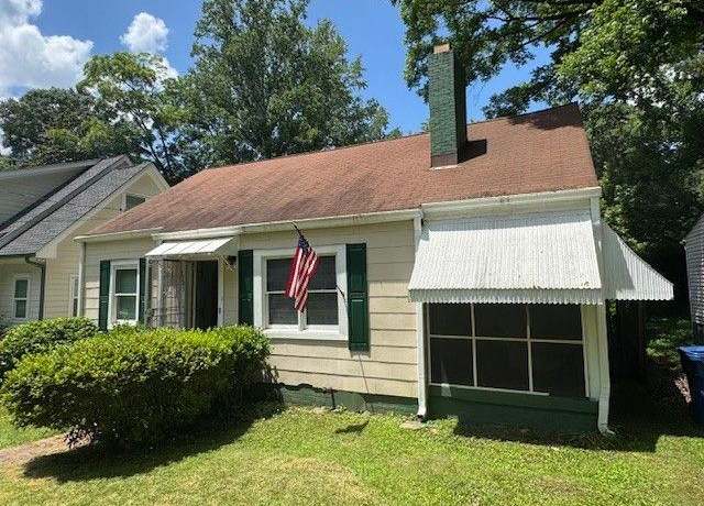 Property at 1785 S Olympian Way SW, Atlanta, GA 30310, 4 beds, 2 baths
