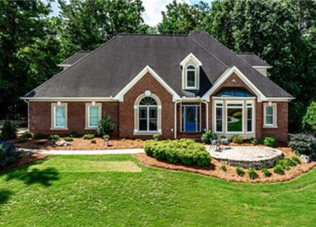 Property at 215 Settindown Ct, Roswell, GA 30075, 4 beds, 4.5 baths