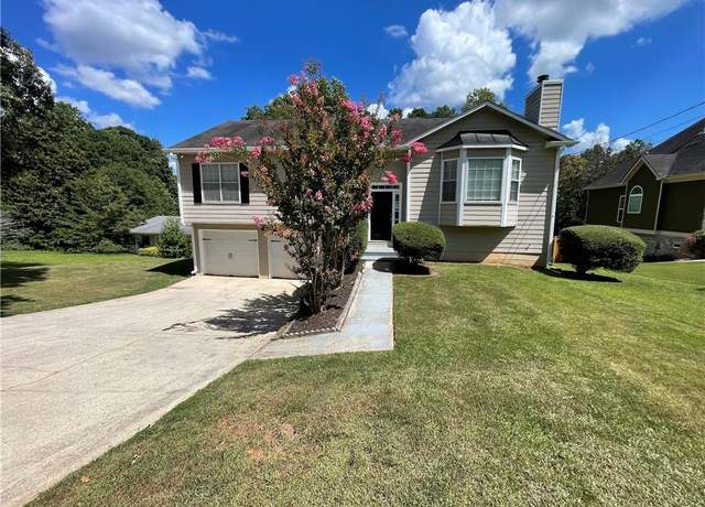 Property at 5949 Allen Rd SE, Mableton, GA 30126, 3 beds, 2.5 baths