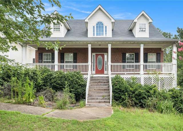 Property at 284 Valley Way, Hampton, GA 30228, 4 beds, 2.5 baths