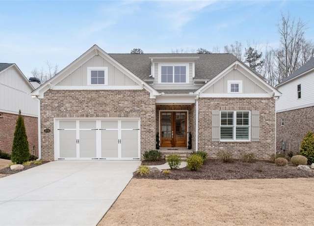 Property at 3750 Montebello Pkwy, Cumming, GA 30028, 3 beds, 2 baths