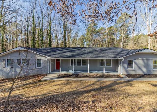 Property at 5845 Highway 92, Fairburn, GA 30213, 5 beds, 3 baths