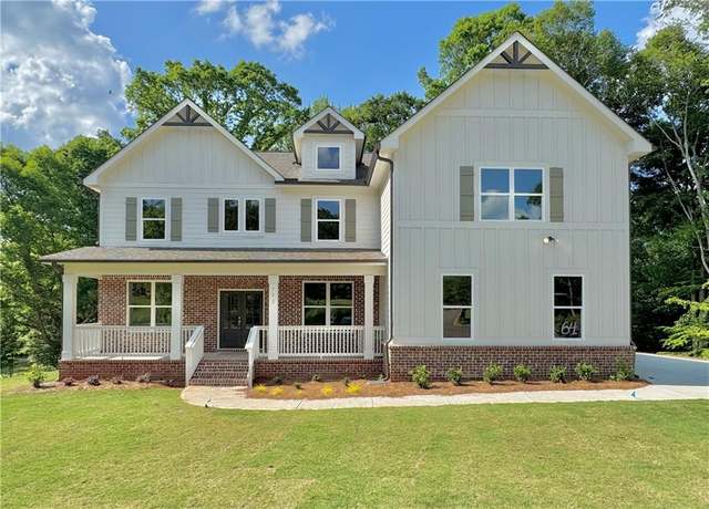 Property at 102 Cheval Ct, Hoschton, GA 30548, 5 beds, 4.5 baths