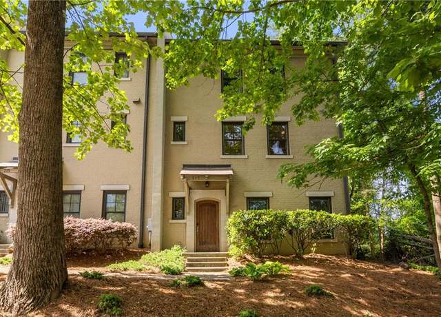 Property at 217 Knob Hills Cir, Decatur, GA 30030, 3 beds, 3.5 baths