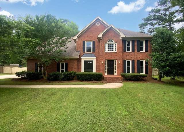Property at 110 Wyngate Way, Fayetteville, GA 30215, 4 beds, 2.5 baths
