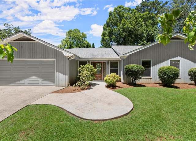 Property at 1773 Huntingford Dr, Marietta, GA 30068, 4 beds, 4.5 baths