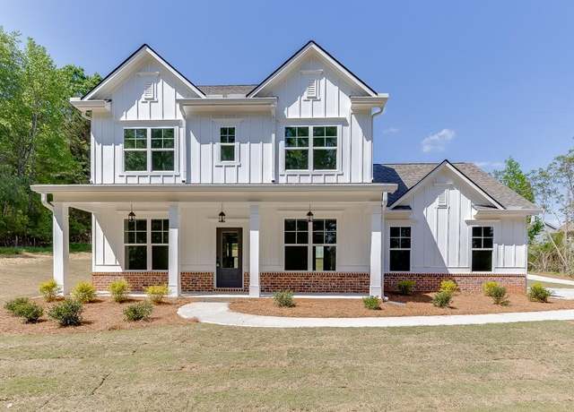 Property at 2222 Old Swimming Pool Rd, Jefferson, GA 30549, 4 beds, 3 baths