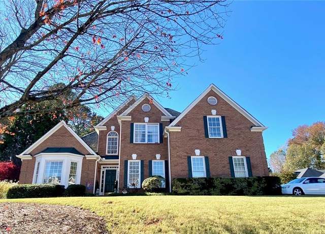 Property at 905 Fairview Club Cir, Dacula, GA 30019, 3 beds, 2.5 baths