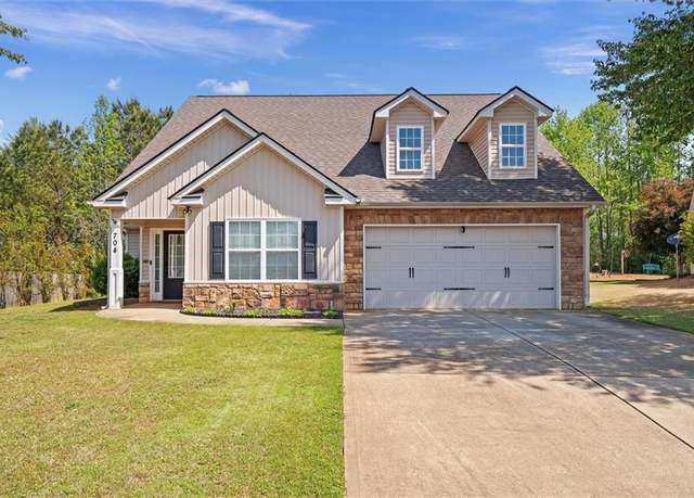 Property at 704 Williamsburg Ct, Villa Rica, GA 30180, 3 beds, 2.5 baths