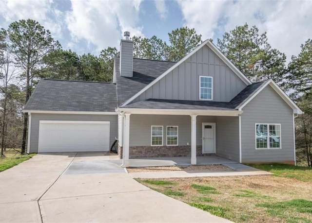 Property at 2446 Remington Dr, Commerce, GA 30529, 4 beds, 2.5 baths