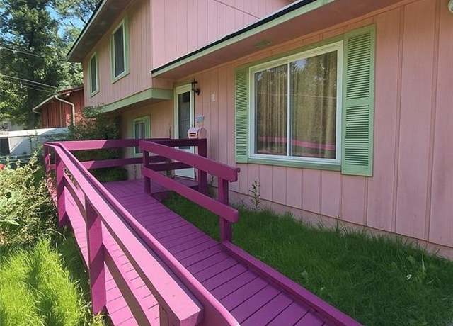 Property at 7230 Connell Rd, Fairburn, GA 30213, 4 beds, 3 baths