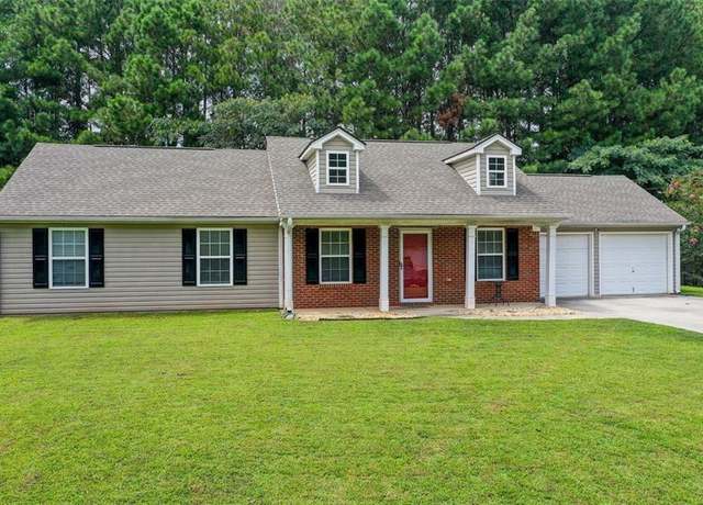 Property at 4833 Brookwood Pl, Atlanta, GA 30349, 3 beds, 2 baths
