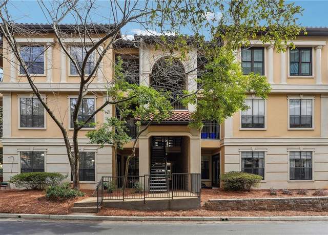 Property at 3777 Peachtree Rd NE #911, Atlanta, GA 30319, 2 beds, 1.5 baths